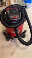 Craftsman 9 gallon vacuum - looks new