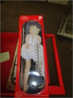 5X17 METAL THERMOMETER - MARILYN MONROE