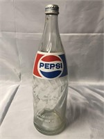 VINTAGE 32 OUNCE PEPSI BOTTLE WITH CAP