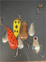 Variety of 6 experienced Fishing Lures
