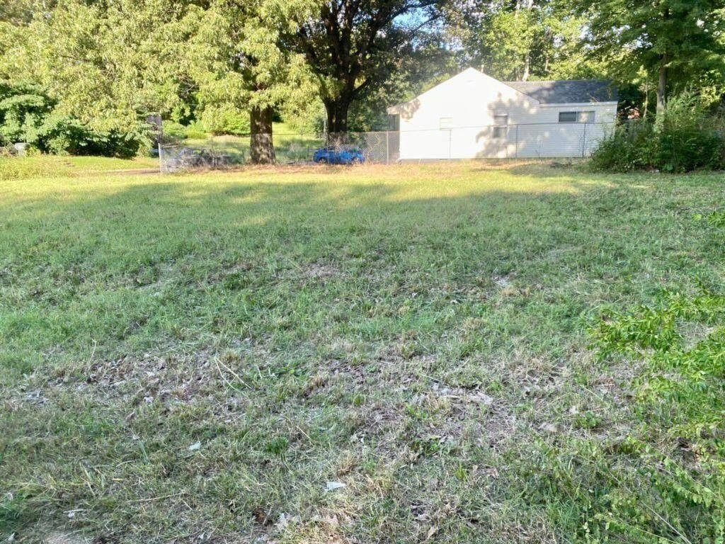 ABSOLUTE ONLINE AUCTION: VACANT LOT IN MEMPHIS