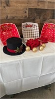 Christmas Top-Hat, Tag Table Runner, Accessories