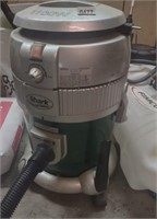 Shark Euro Pro 1100w Vacuum