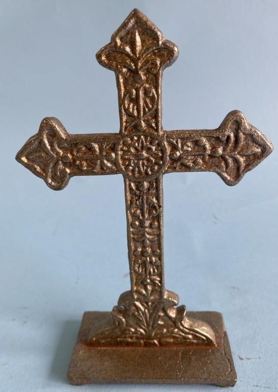 Neo Classical Style Table Cross