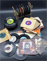 VTG METAL RECORD HOLDER & 45 RECORDS