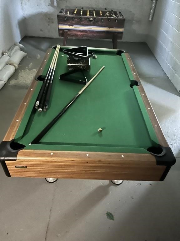 Mizerak Pool Table with Multiple Ball Sets, Sticks