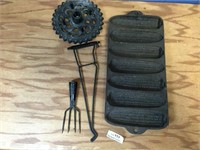 Lot of Vintage Cast Iron & Metal Items