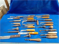 Lot Carving & other Hand Tools