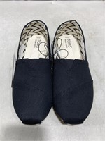 Toms Women’s Shoes Size 9