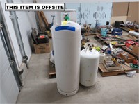 PROPANE TANKS(THESE ITEMS ARE OFFSITE)