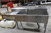 3 BAY COMMERCIAL STAINLESS SINK
