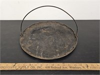 Cast Iron Round Griddle- Needs Seasoning