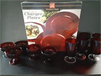 Member's Mark 8 Red Charger Plates & (5)