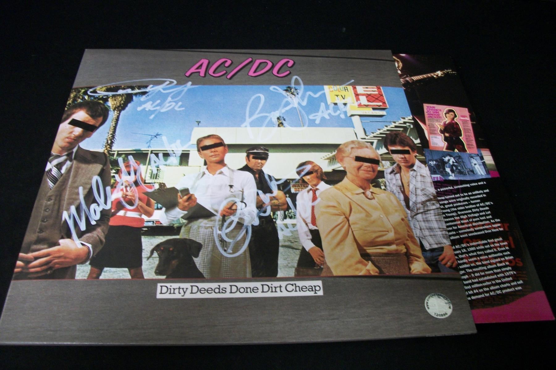 AC/DC BAND SIGNED ALBUM COVER DIRTY DEEDS COA