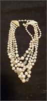 Vintage pearl costume necklace