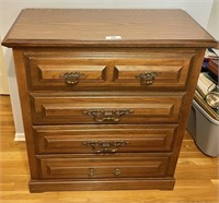 4-drawer chest of drawers --36x18x41