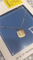 C11) NEW “ B “ necklace no issues