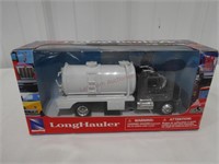 1/43 Scale Long Hauler Tanker Truck