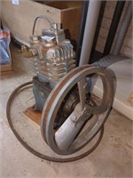 Vintage air compressor pump