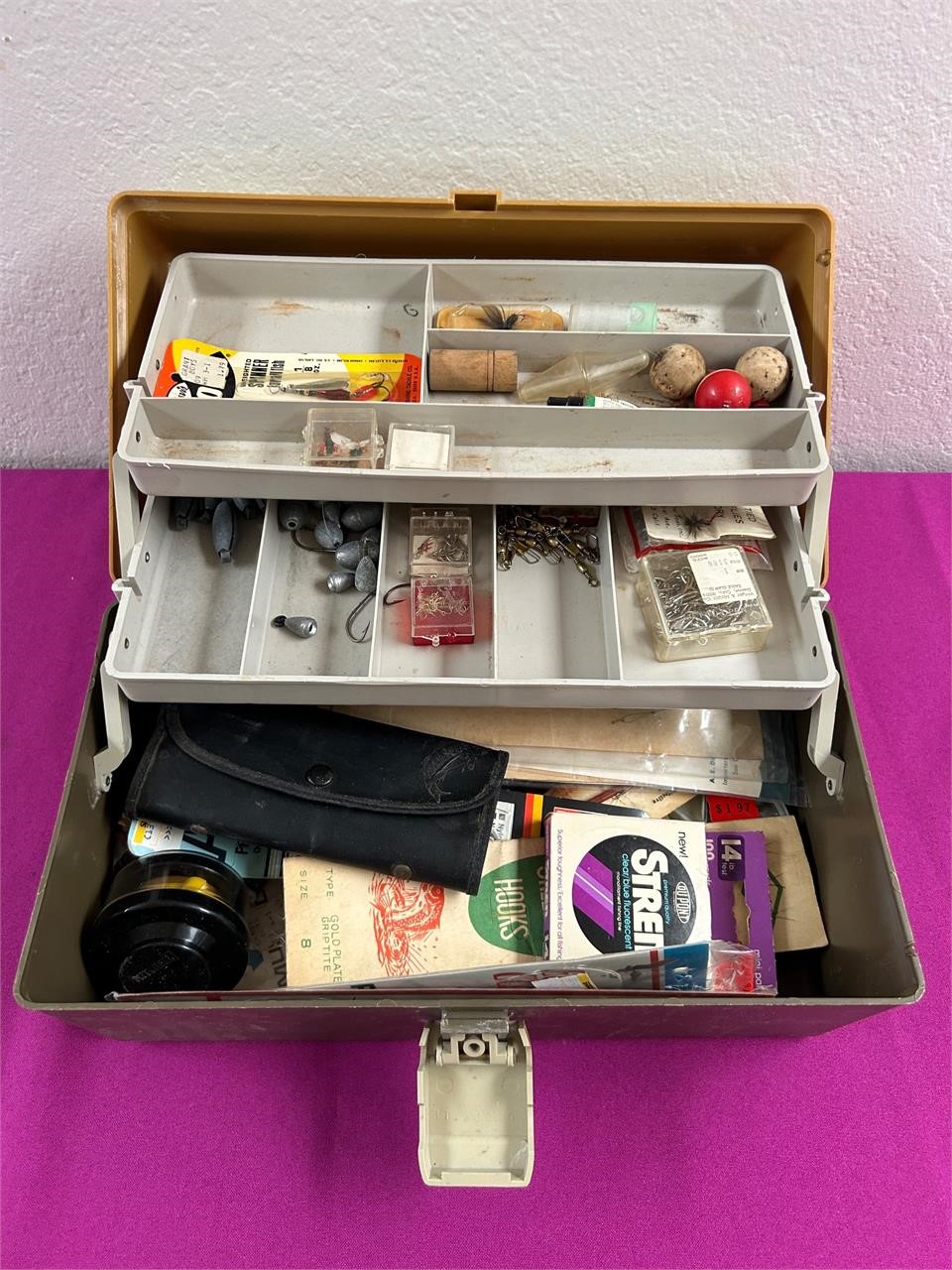 Tackle Box Plano, Fishing Hooks, Weights