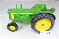 John Deere 820 Diesel Tractor