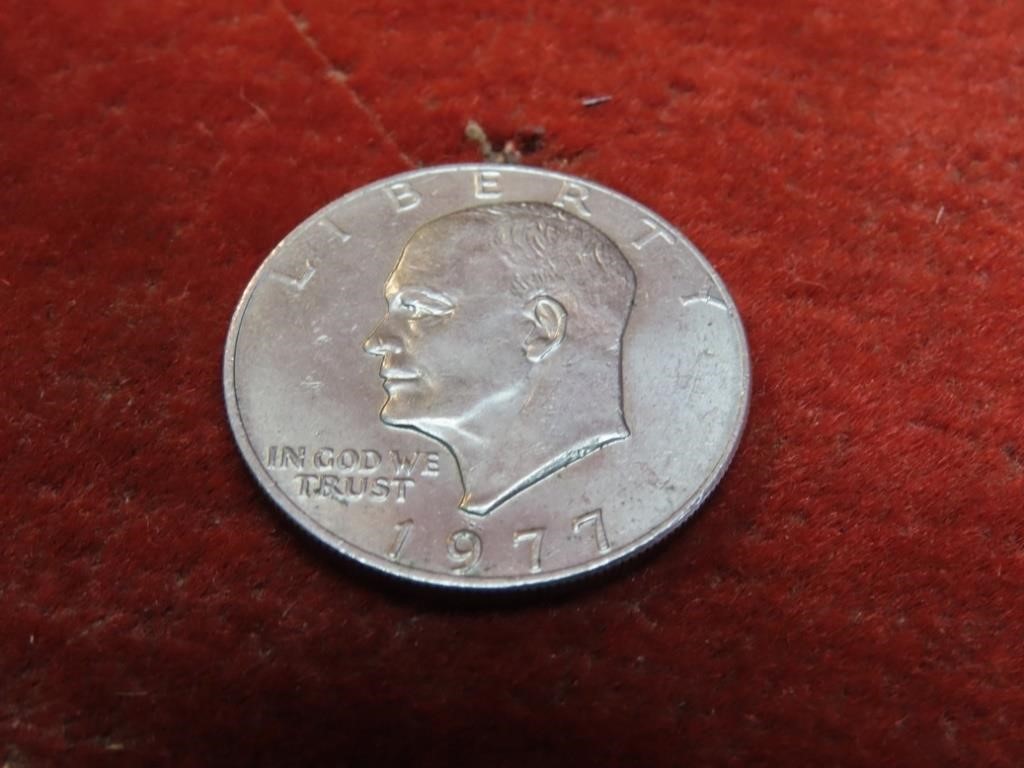 1977 $1 Eisenhower US coin.