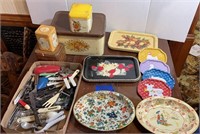 Kitchen tins - trays - utensils