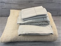 KING SHEET SET & JCP KING BLANKET