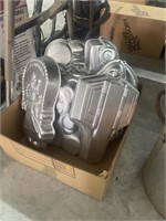 Character cake pans