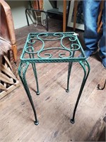 Green Metal Plant Stand