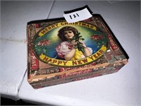 ANTIQUE CIGAR BOX