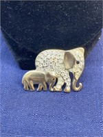 Fashion brooch Elephant