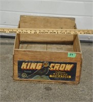 Vintage wood tomato crate - info