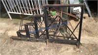 FRAME FOR ENTRANCE STEPS WITH HAND RAILS