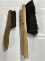 WIRE BRUSH AND HAND BROOM
