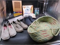 Shoes, Boot, Woven Basket, Bucky Footies