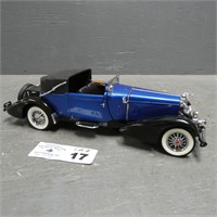 Franklin Mint 1933 Duesenberg Victoria Diecast Car