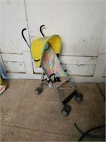 Folding umbrella stroller. Great for pets, play,