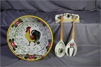 Bowl and spoon set with matching hanger