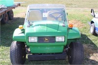 John Deere Gator Turf with Dump Box (gas)