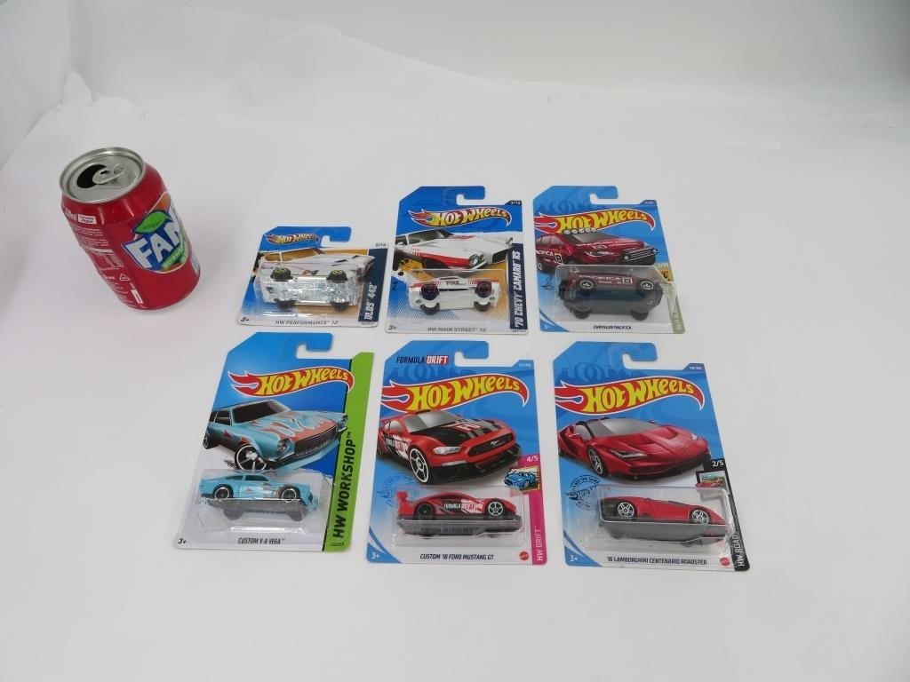 6 voitures hot wheels die cast