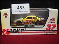 Revell Die Cast Car Jeremy Mayfield #37