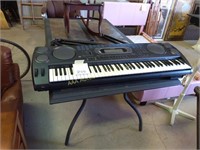 Casio Keyboard, no batteries, untested
