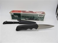 BUCK KNIVES FIXED BLADE KNIFE W/ PLASTIC SHEATH