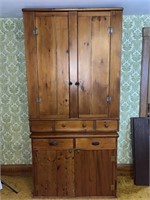 ANTIQUE NOVA SCOTIA PINE CABINET