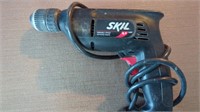 Skil 3/8" VSR drill, keyless chuck