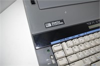 Smith Corona Deville 650 Typewriter
