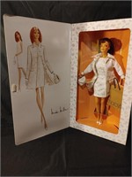 1996 City Shopper Barbie, Nicole Miller Macy's NIB