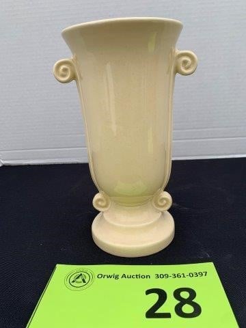Abingdon Pottery Cream Vase
