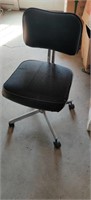 Roll-Around Office Chair